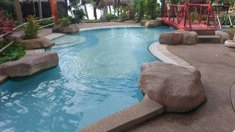 Chloe Seaview Apartment *