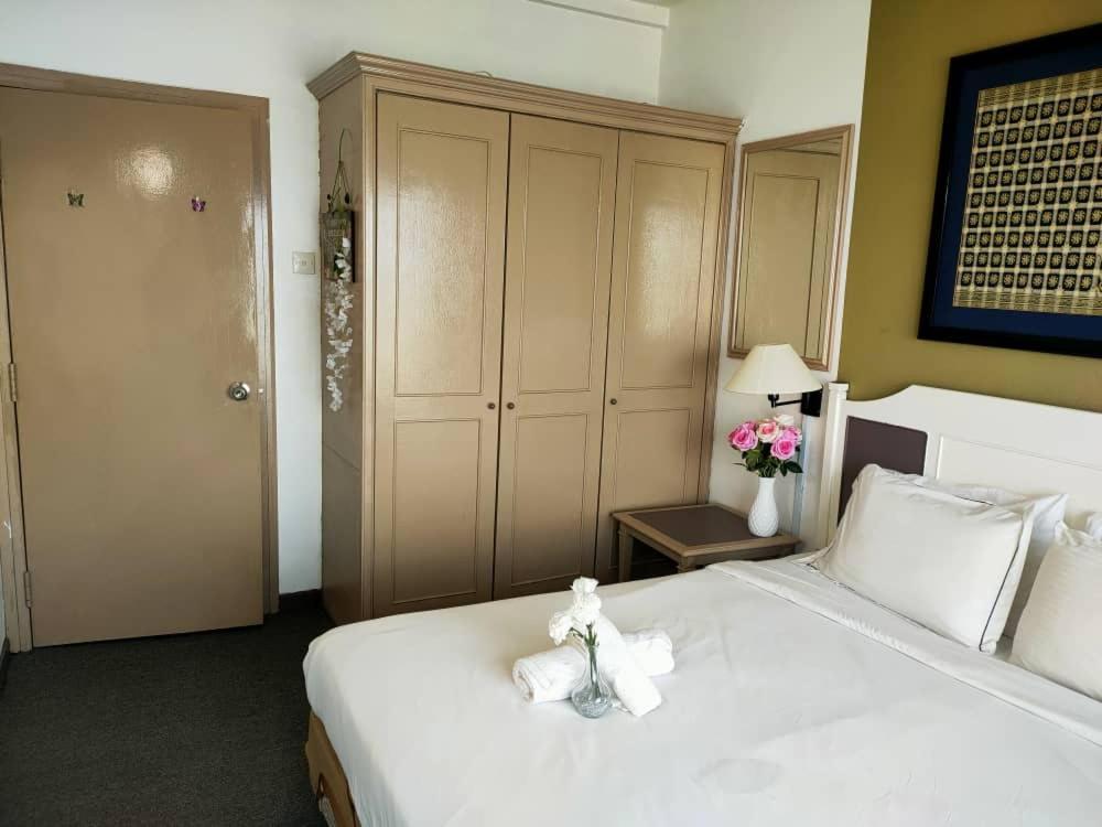 Apartment Chloe Seaview Tanjung Bungah (Penang)